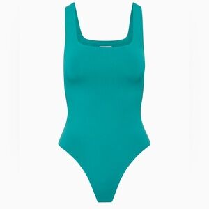 Aritzia Contour Squareneck Bodysuit